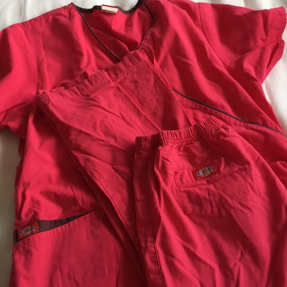 Dickies Other - Dickies Women's Red V-Neck Scrub Top